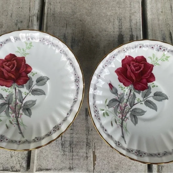 Vintage Royal Stafford Set Of 2 Roses to Remember Bone China Tea Saucers England - Picture 4 of 15